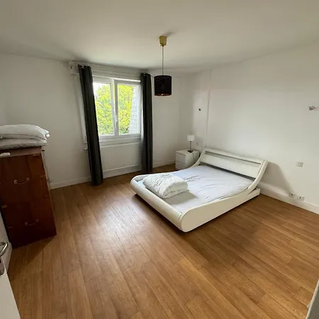 Joli Apartment